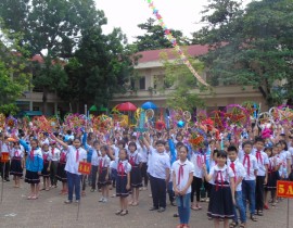Tết Trung Thu cho các em học sinh năm học 2019-2020